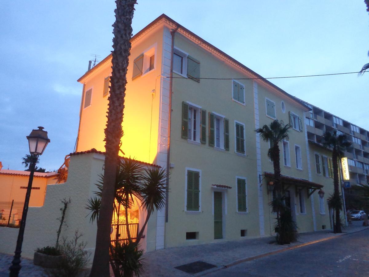 L'Ilot Fleuri Hotell Le Lavandou Eksteriør bilde